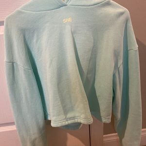 DARC SPORT SHE CROP TOP HOODIE